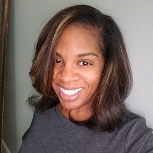 Meet your Posher, Alesha